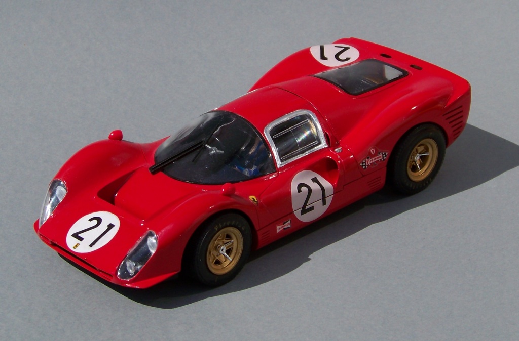 Pic:Ferrari 330P4