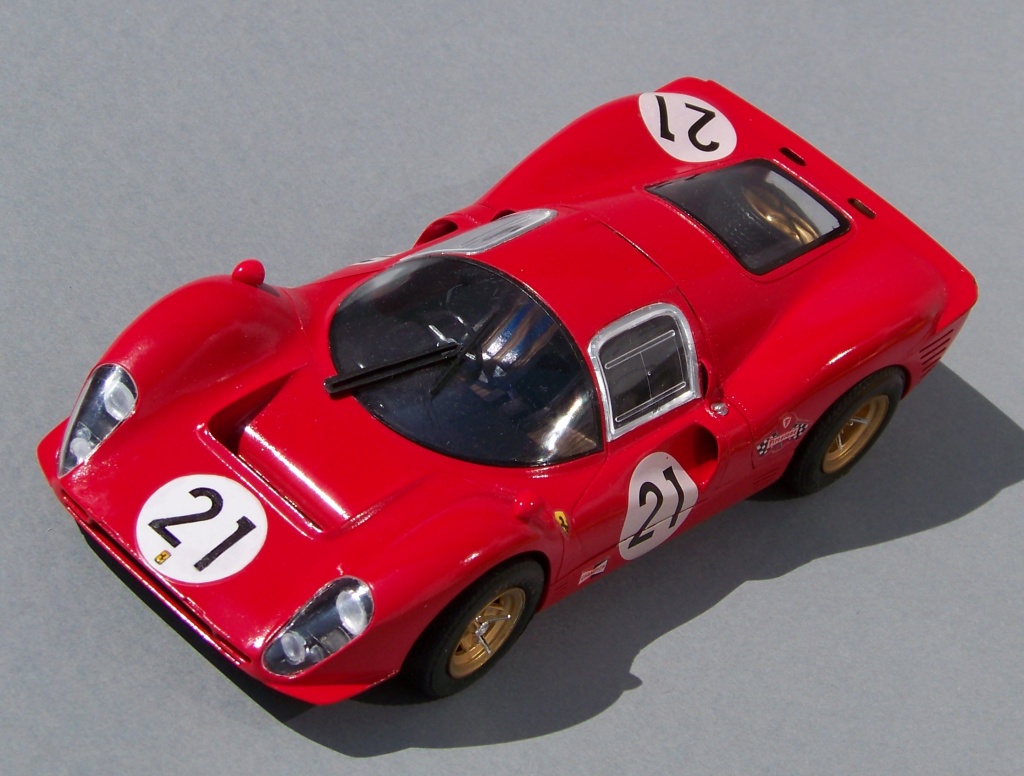 Pic:Ferrari 330P4