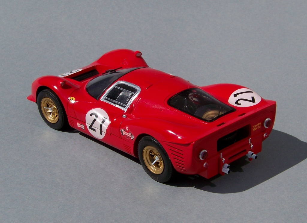 Pic:Ferrari 330P4