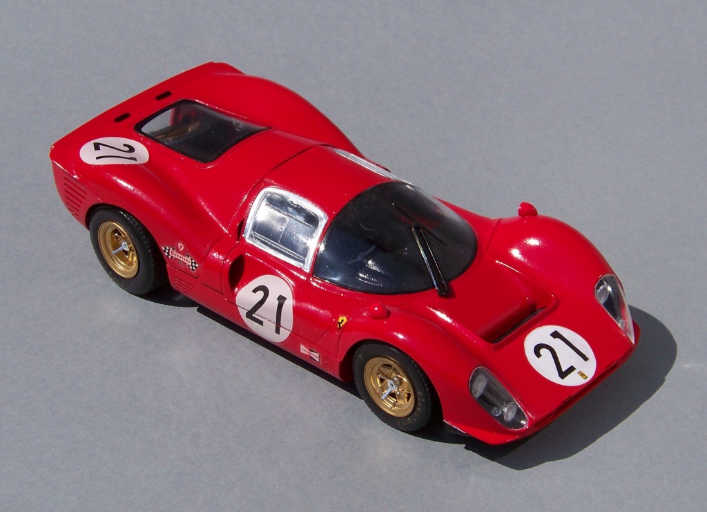 Pic:Ferrari 330P4