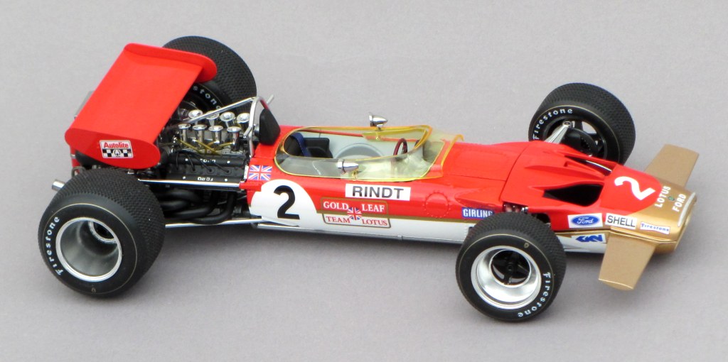 Pic:Lotus 49B