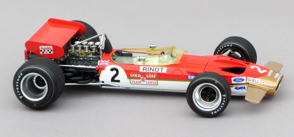 Pic:Lotus 49B