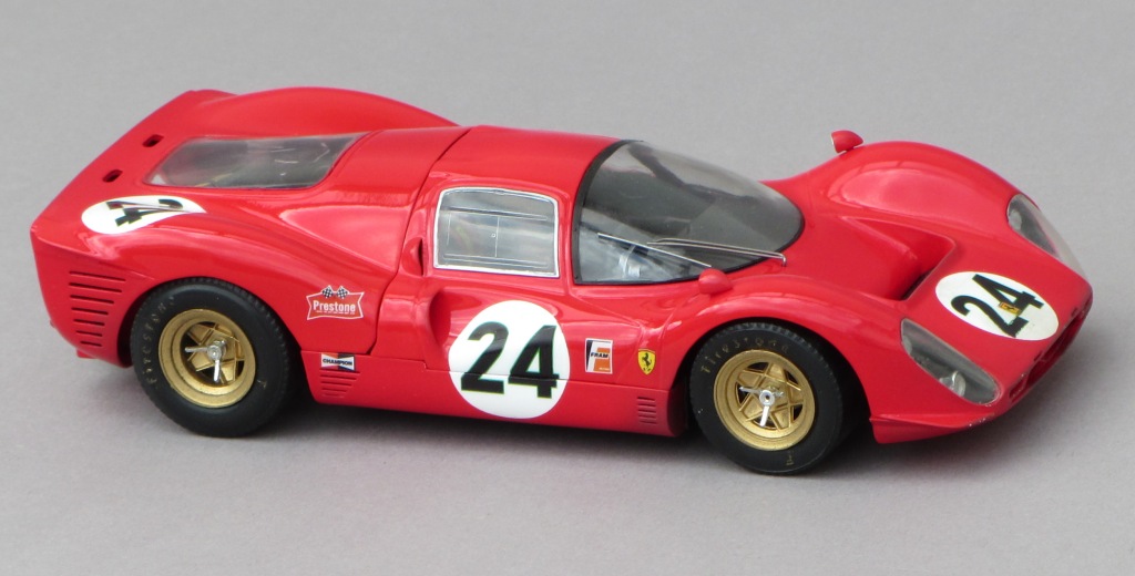 Pic:Ferrari 330P4
