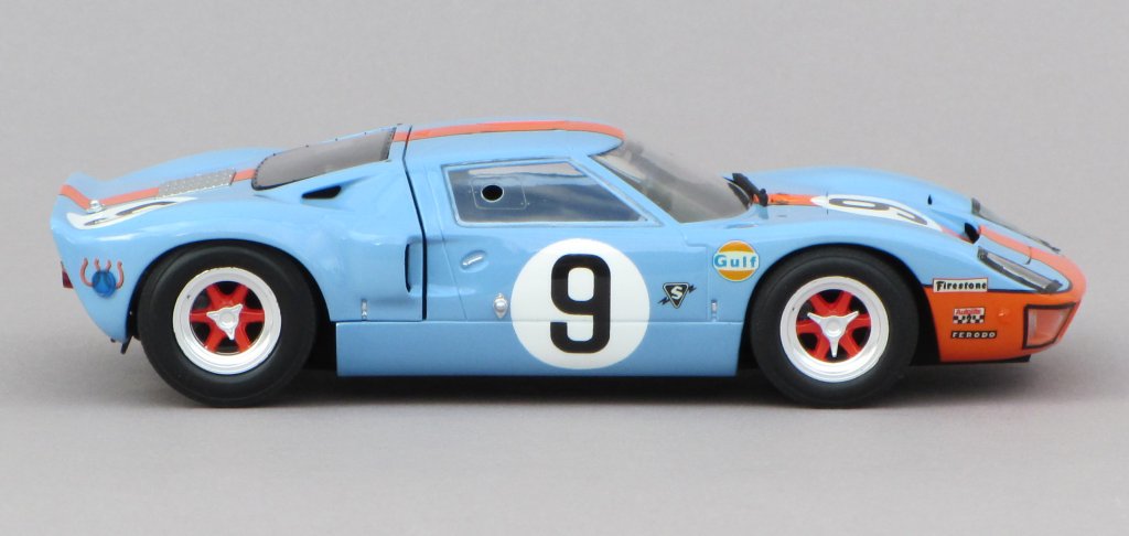 Pic:Ford GT40 1968