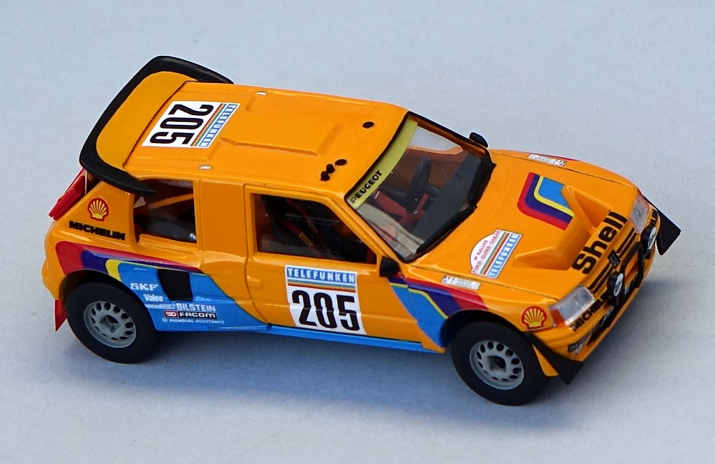 Pic: Peugeot 205 Turbo 16 Dakar